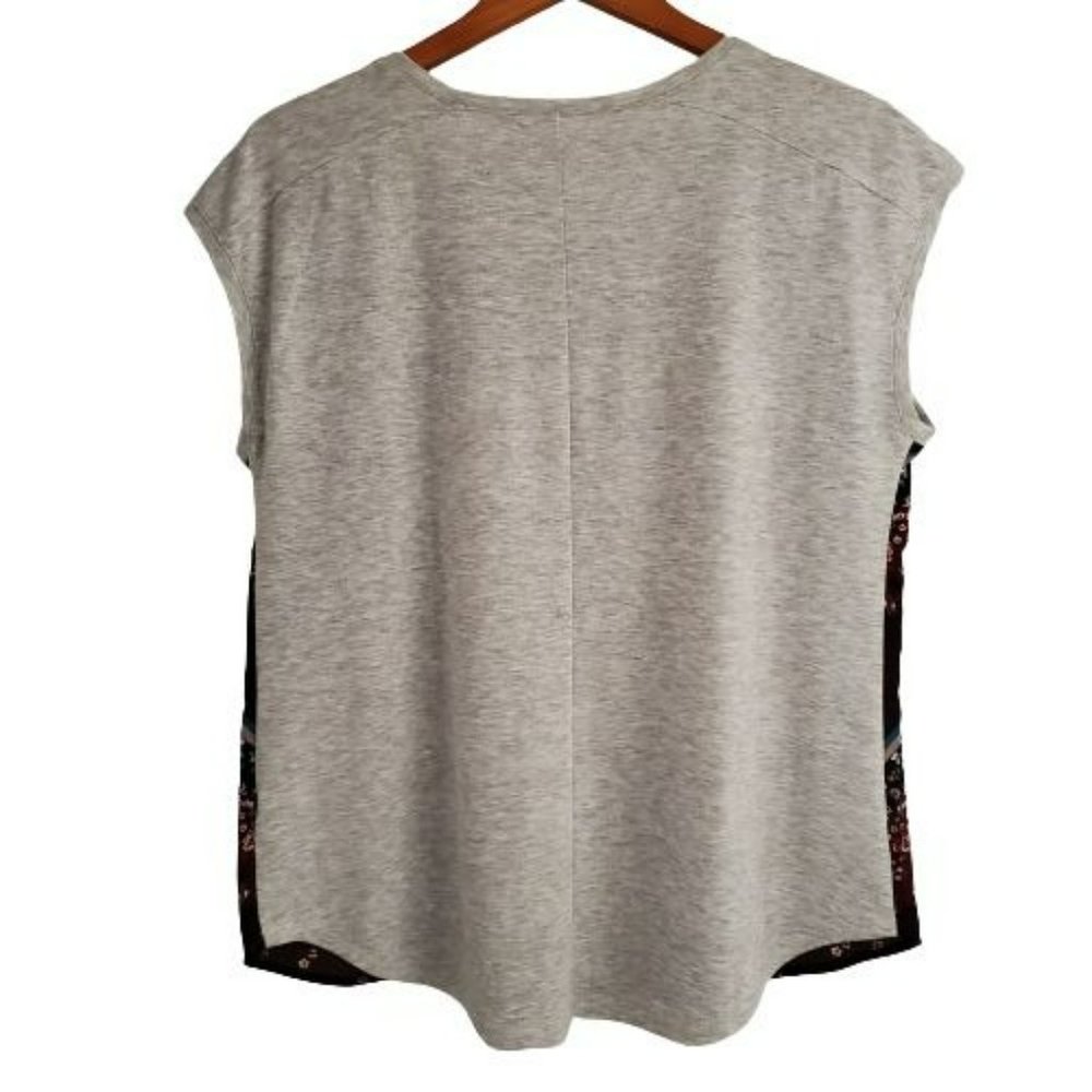 Maurices Women's Floral Multi-Print Sleeveless V-Neck Top Heather Gray/Red Large - Picture 5 of 12